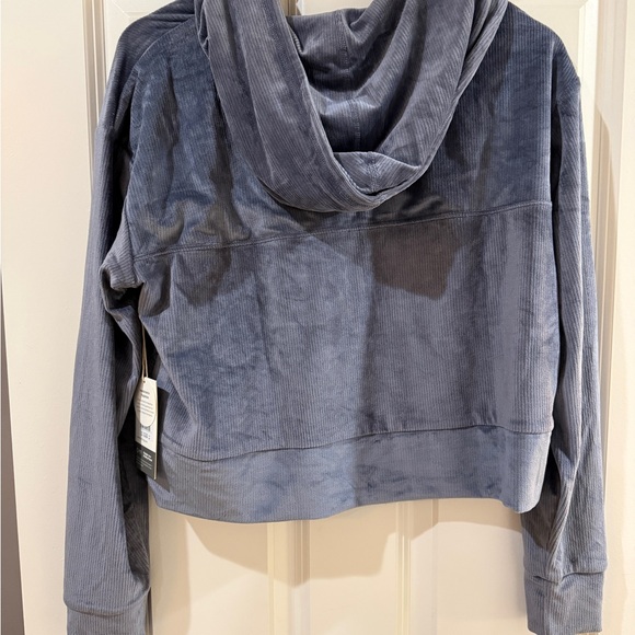 Vuori Haven Set Half-Zip Hoodie and Wide Leg Pants - Picture 5 of 8